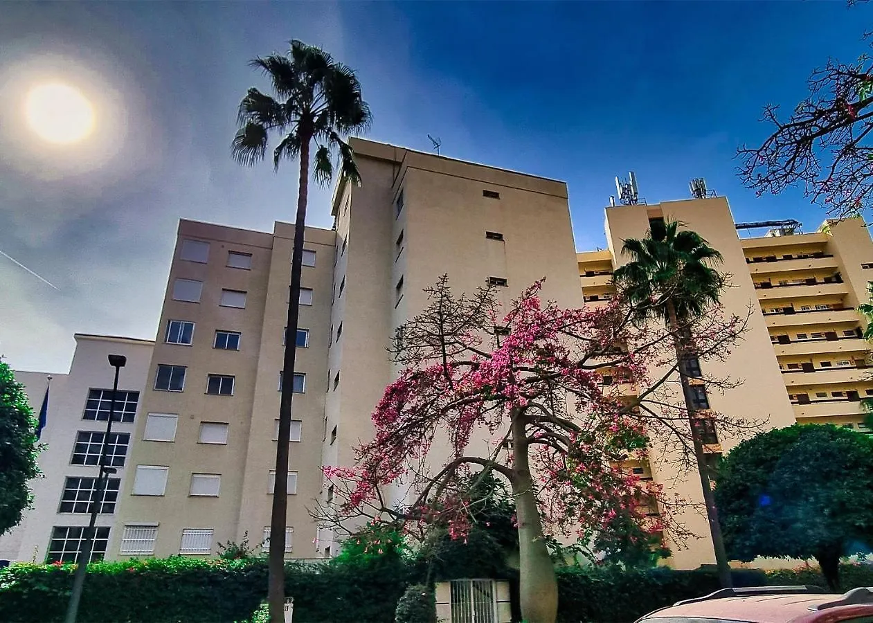 Magnificent One Bedroom Apartment In Marbella Center 0*,  Espanha
