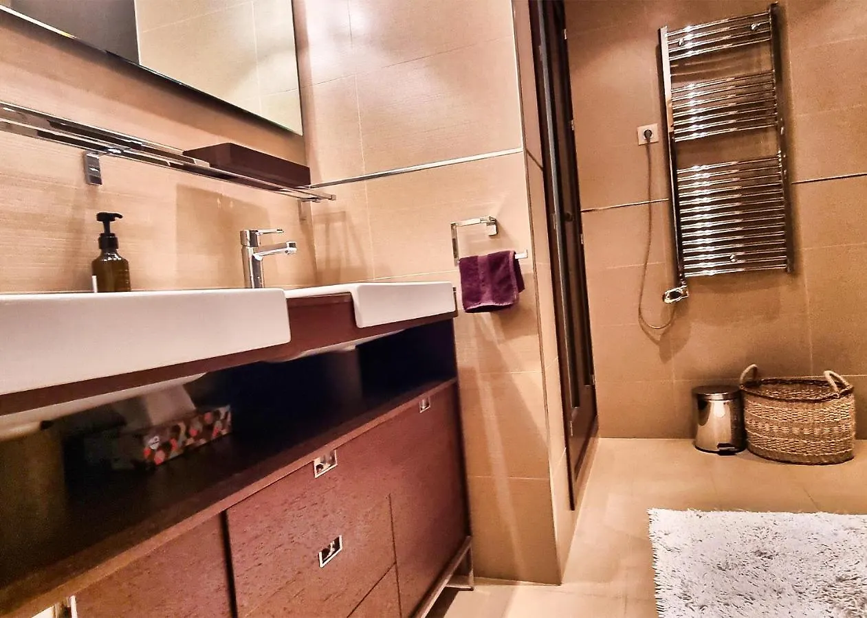 Magnificent One Bedroom Apartment In Marbella Center